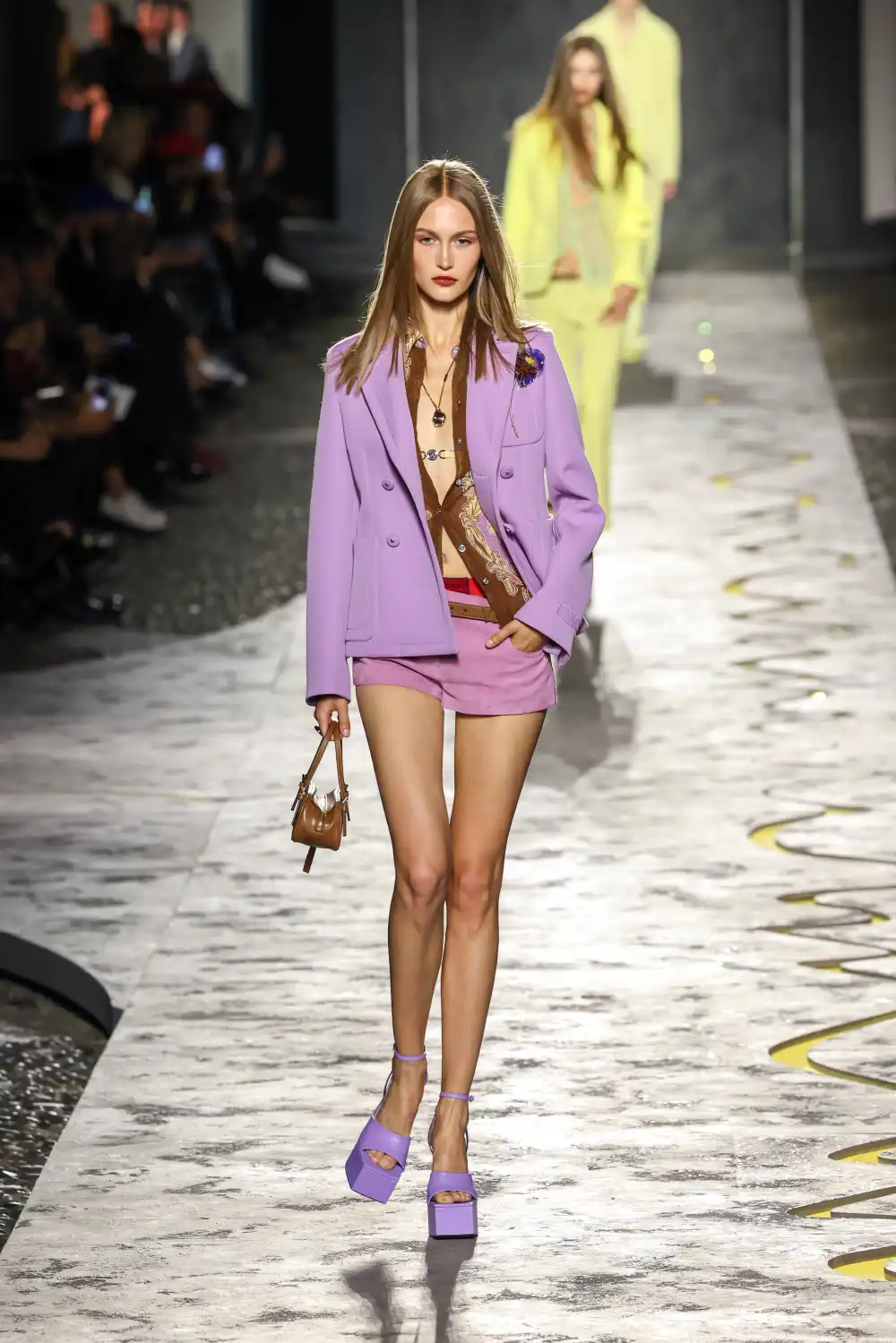 Jenna Ortega Debuts a Y2K-Inspired Look That&rsquo;s a Love Letter to the &rsquo;90s