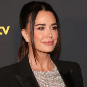 Kyle Richards attends the 2024 Reality TV Stars Of The Year at The Highlight Room on October 10, 2024 in Los Angeles, California.