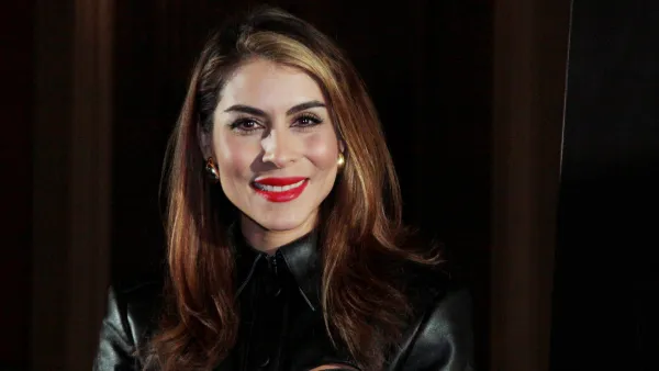 María León participa en el equipo Estrellas en Juego de Voces