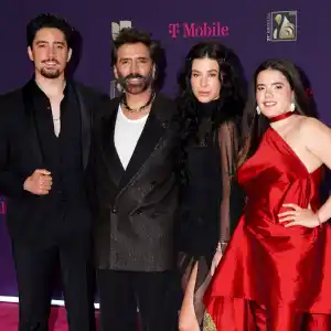 Alex Fernández, Alejandro Fernández, Karla Laveaga y Camila Fernández