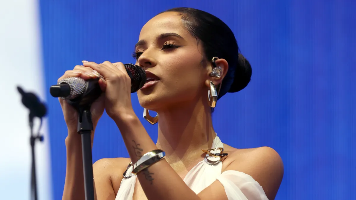 Becky G Coachella Kendra Scott