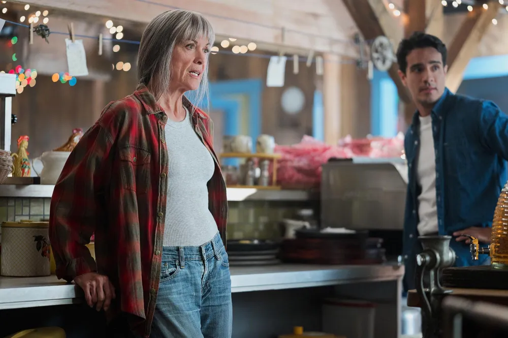 Hallmark Chicken Sisters Actors Reveal Vision for Season 2 Dream Guest Stars After Renewal 375 Wendie Malick