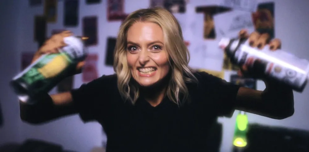 How Lauren Ash s Devastating Breakup Inspired Cool Story Bro Music Video With Superstore Cameos 993