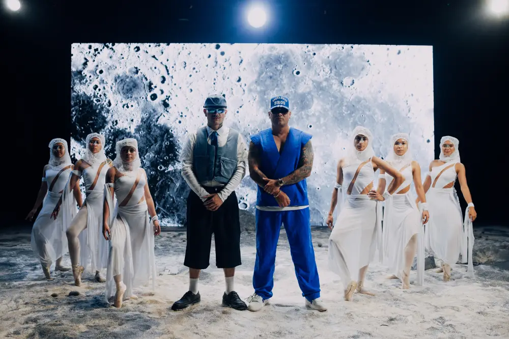 Kapo y Wisin en la grabaci&oacute;n de su tema 'Luna'