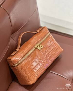 loro piana extra Pocket L19 in Alligator