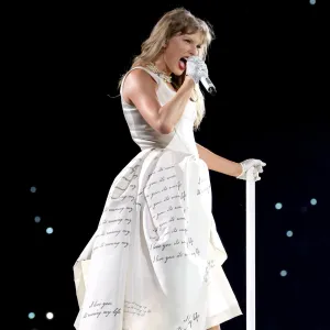 Its Been 1 Year Since Taylor Swift Released TTPD