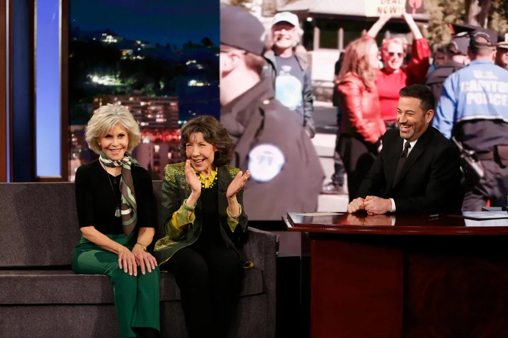 Jay Lenos Infamous Feuds and Life Milestones Tonight Show Controversy Wifes Illness More