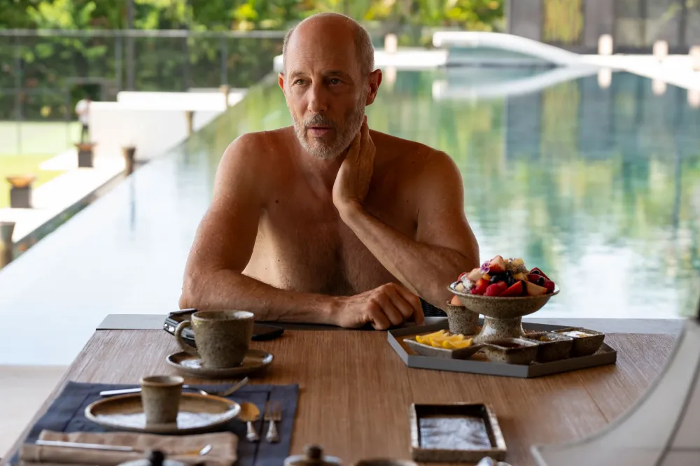Jon Gries White Lotus