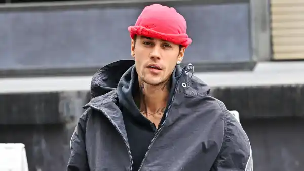Justin Bieber s Team Denies Claims He s Millions of Dollars in Debt Over Justice Tour Cancellation 852