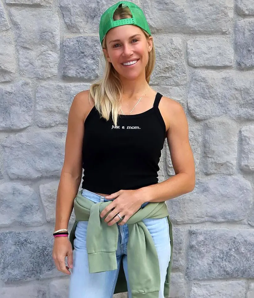 Kelly Staffords Cousin Has the Same Exact Same Brain Tumor She Did