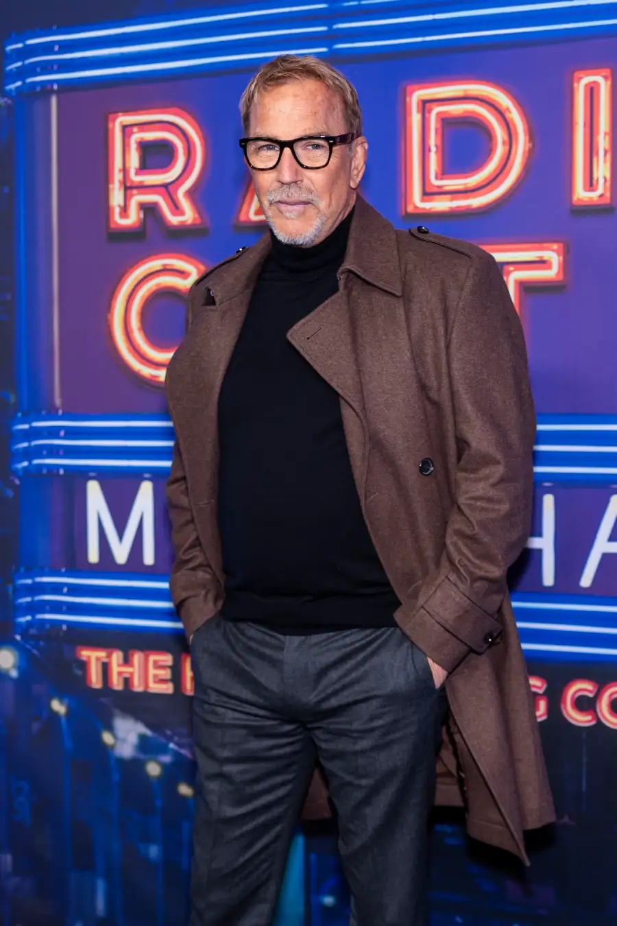 Kevin Costner s Blended Family Meet His 7 Children and Their Mothers