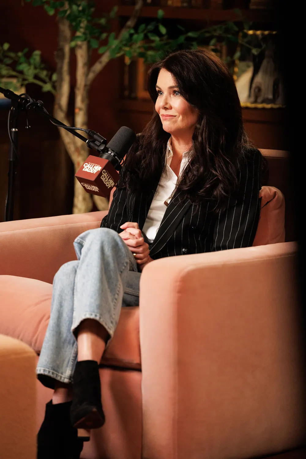 Lauren Graham Talks Off Camera Flings With Some of Lorelai Gilmore Exes