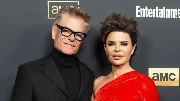 Lisa Rinna and Harry Hamlin Say Theyd Be Divorced If She Hadnt Done Hormone Replacement Therapy