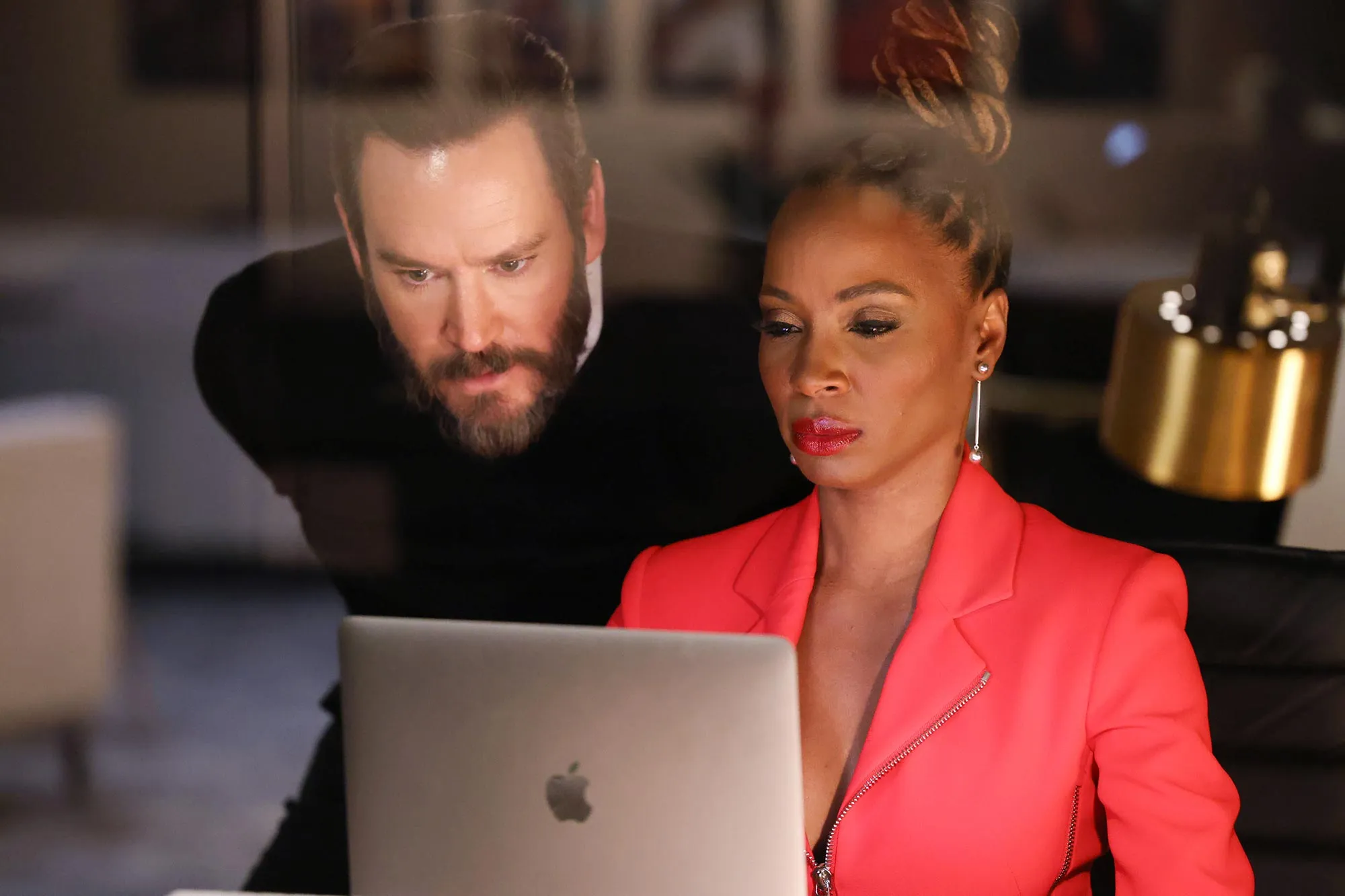 Mark Paul Gosselaar Shanola Hampton Didnt Want Fans Rooting for Their Controversial Found Romance