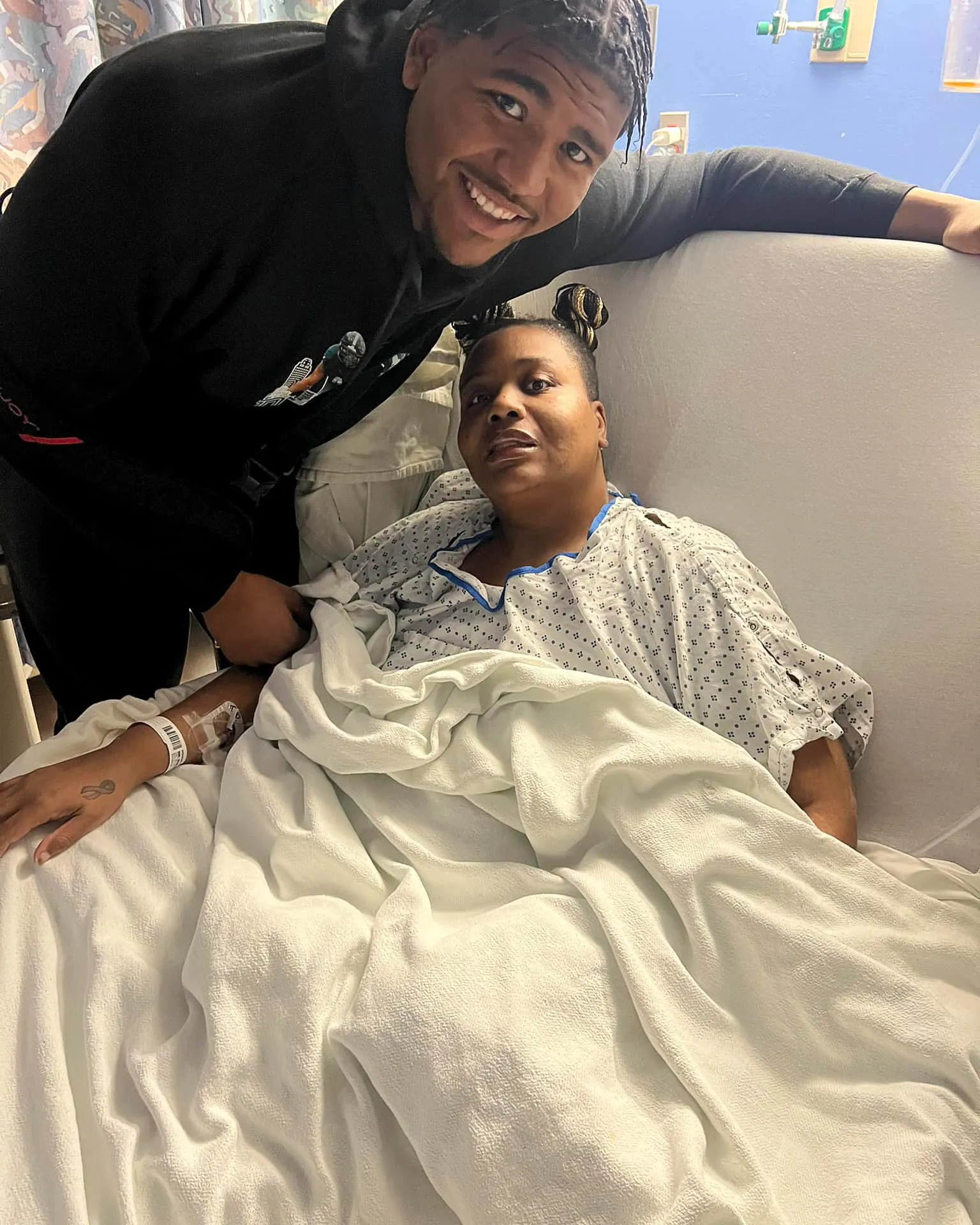 NFL Draft Pick Derrick Harmon s Mom Dies Shortly After His Selection By the Steelers 274