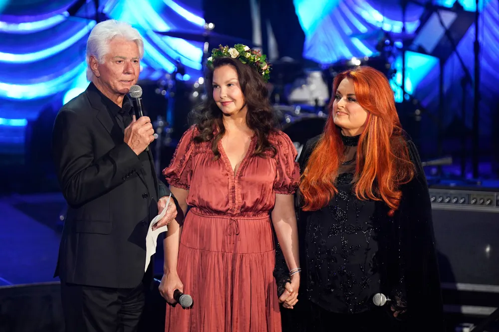 Naomi Judd Suicide Forced Daughters to Become Closer