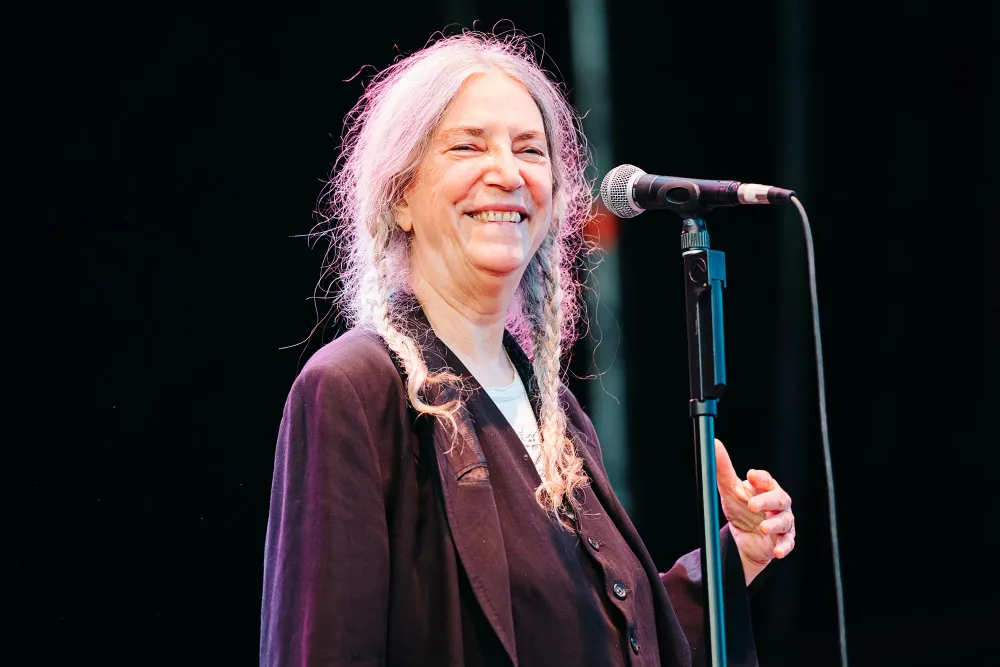 New York City Restaurateur Keith McNally Claims Patti Smith Was Rude to Waitstaff 009