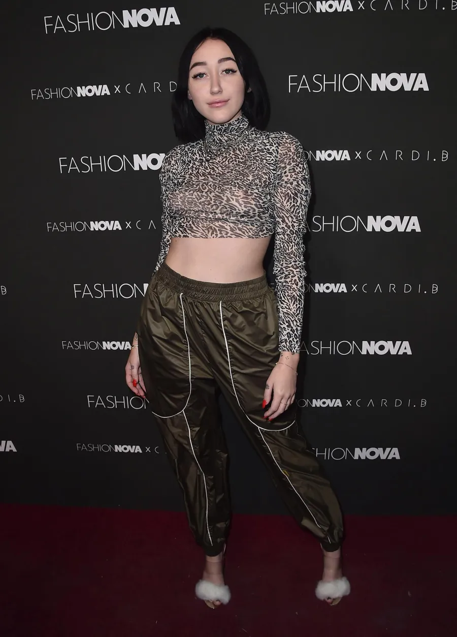 Noah Cyrus Best Nearly Naked Looks