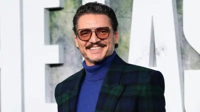 Pedro Pascal Once Said He Avoids Loss by Staying Out of Relationships — But He s Been Linked to Some Major Stars 414