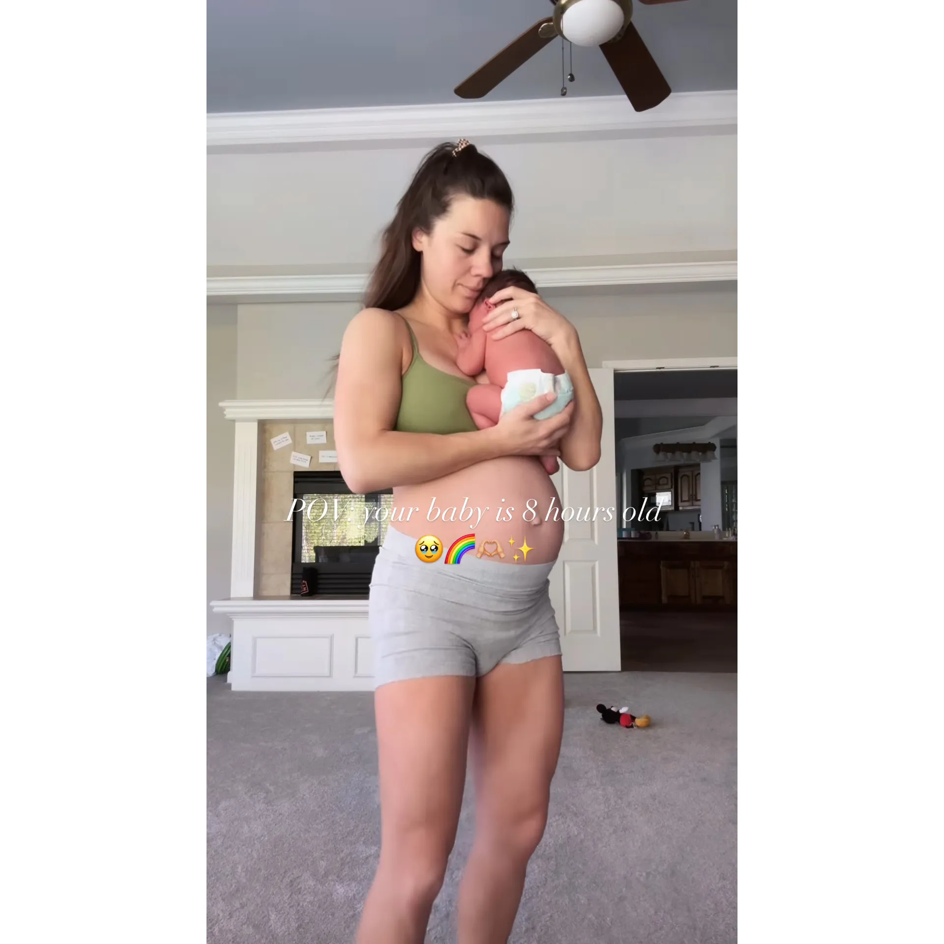 Pregnant Influencer Lizzie Kieffer Shared Touching Moment With Daughter Before Death