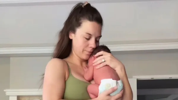 Pregnant Influencer Lizzie Kieffer Shared Touching Moment With Daughter Before Death