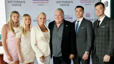 Queen of Versailles Star Jackie Siegel Has a Massive Family Meet Her Late Husband and 8 Kids