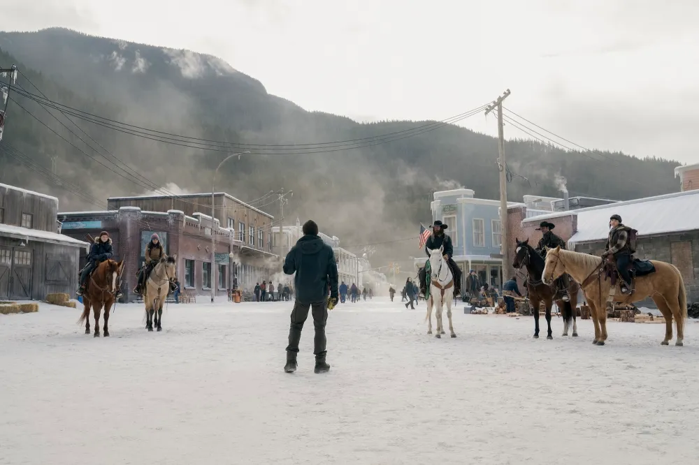 Questions We Have After Watching The Last of Us Season 2 Premiere