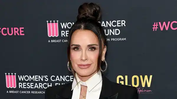 'RHOBH' Reunion: Kyle Richards Recalls Having Heartfelt Conversation With Daughters About Sexuality