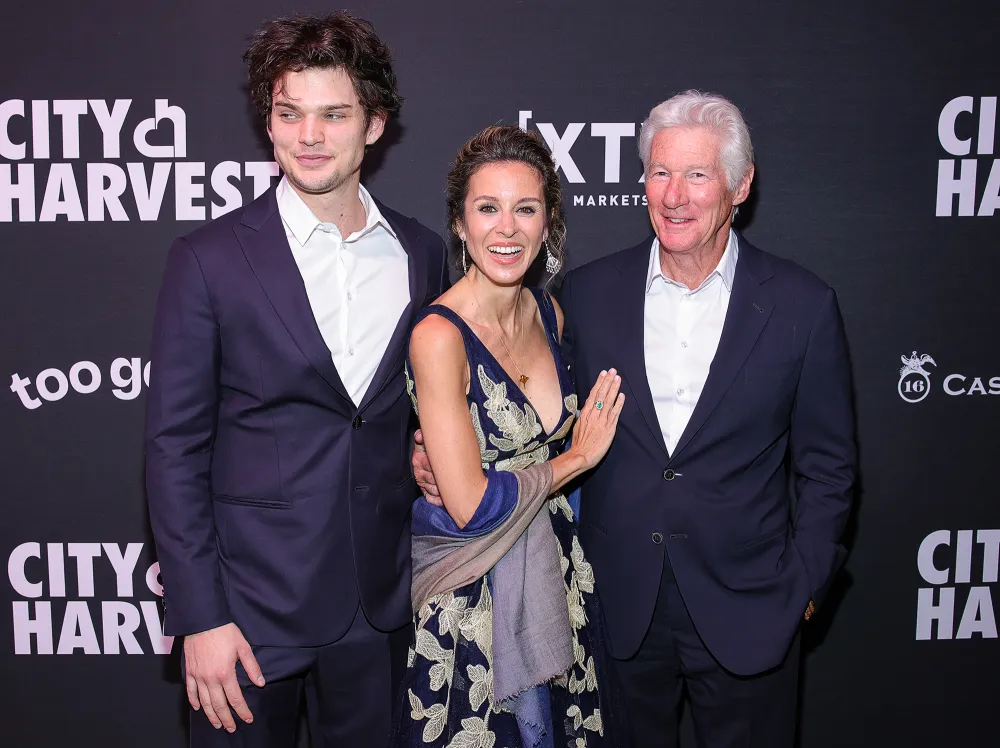 Richard Gere and Wife Alejandra Are 'Coming Back to the U.S.' Eventually