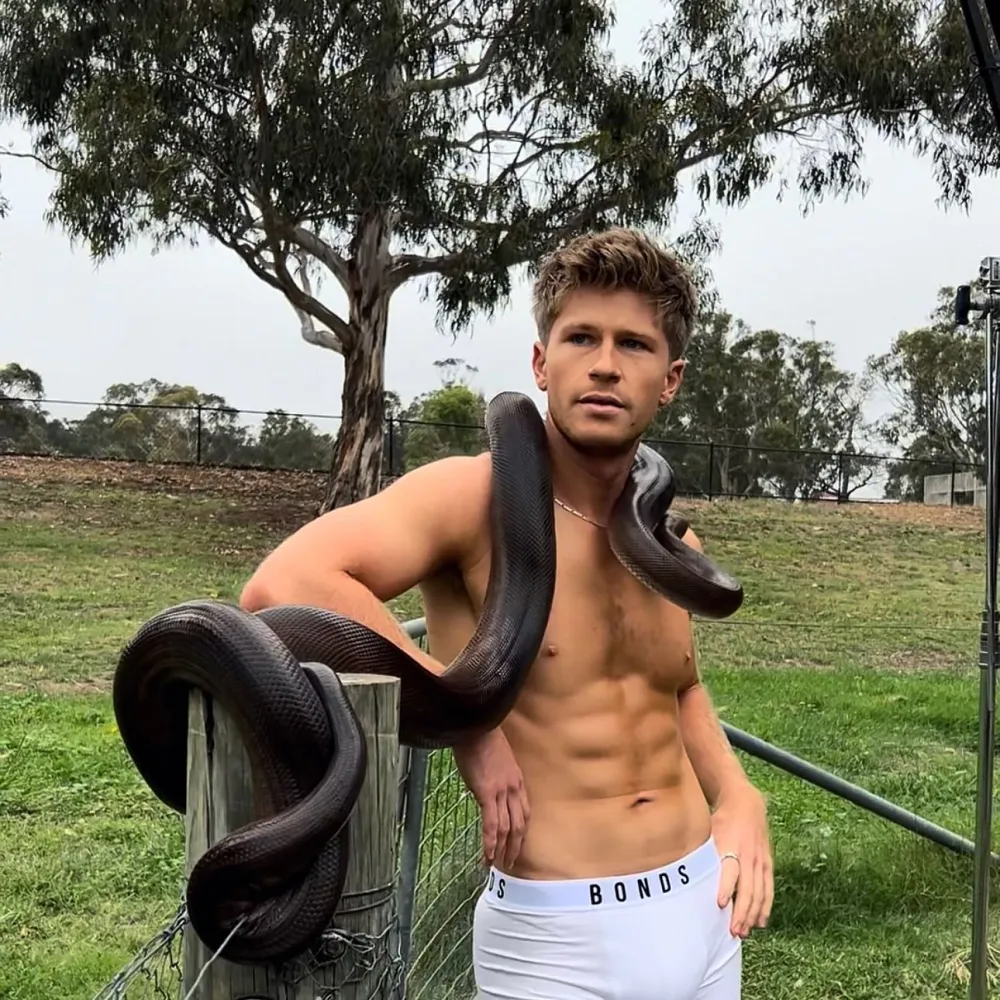 Robert Irwin Shares BTS of Him Bulking for Bonds Ad