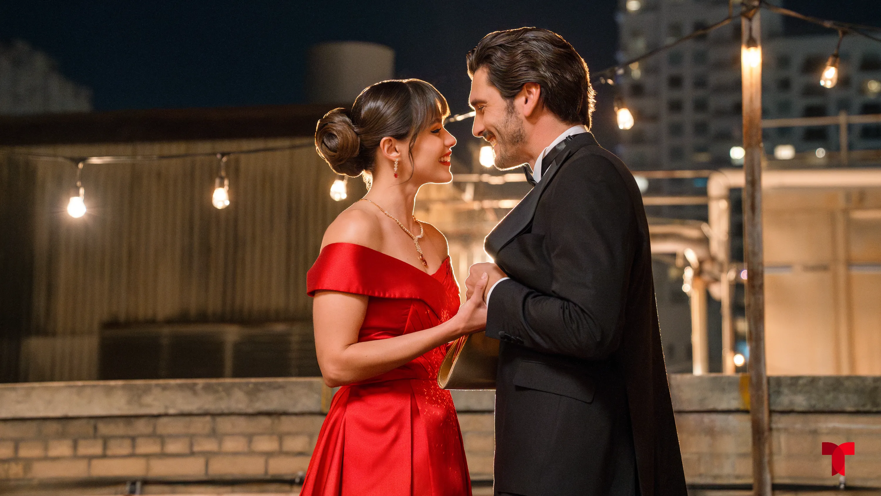 Samantha Siqueiros Yon Gonzalez_Ana y Alberto 1_Velvet El Nuevo Imperio