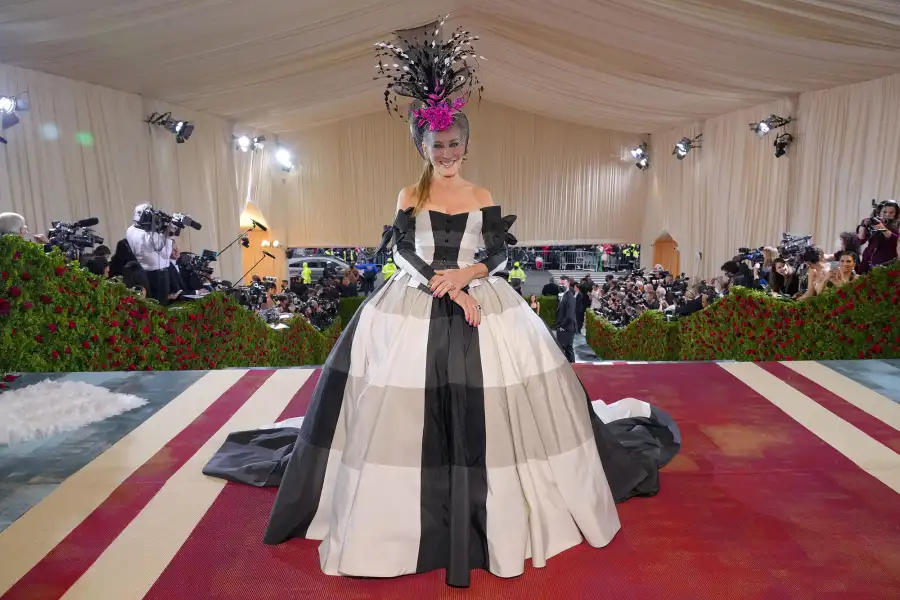 Sarah Jessica Parker 60 Best Met Gala Looks of the Last Decade