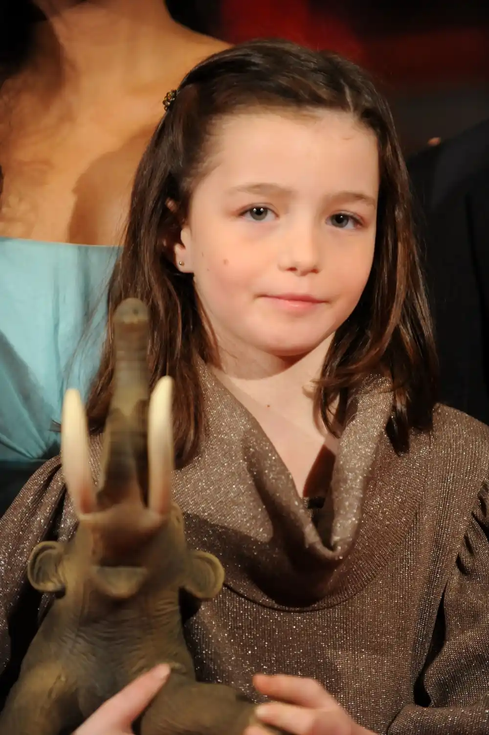 Sophie Nyweide 5 Things to Know