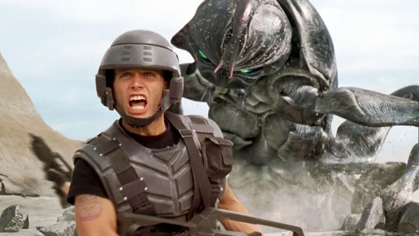 Casper Van Dien faces a giant bug in 'Starship Troopers.'