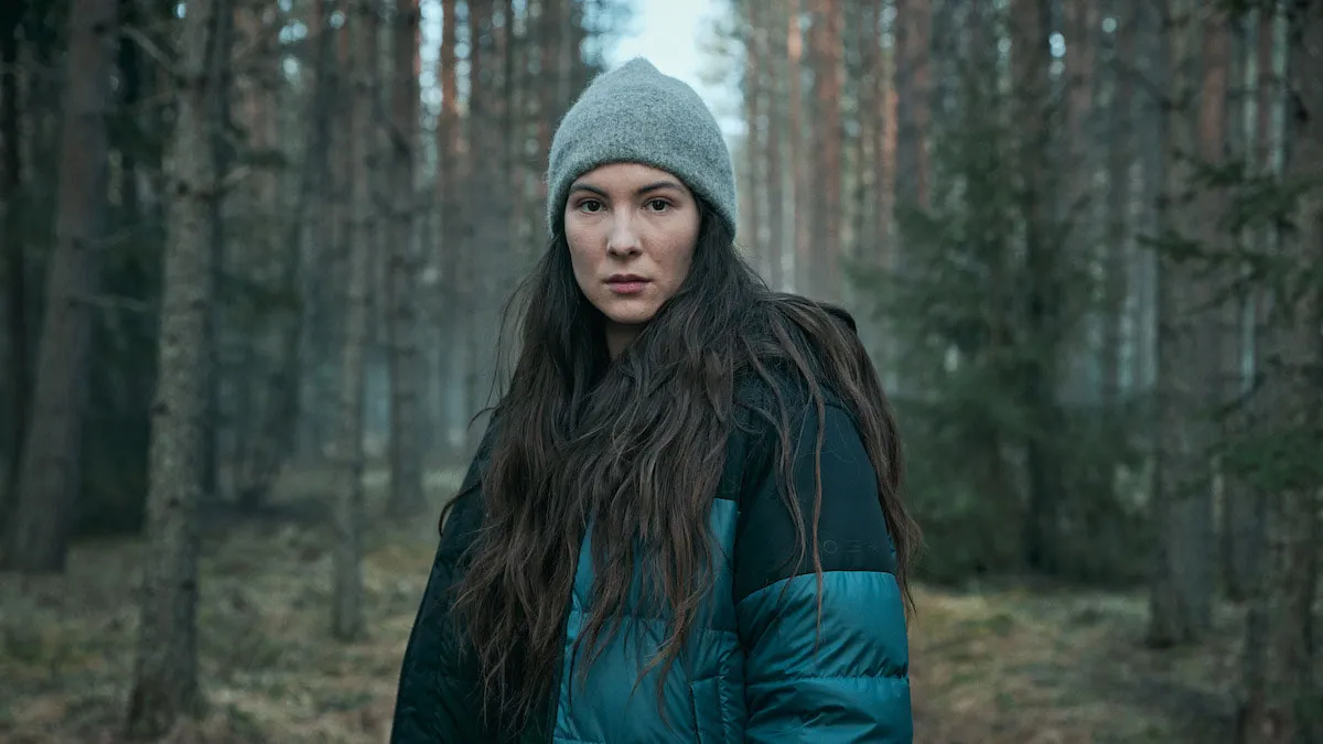 Léonie Vincent in The Glass Dome.