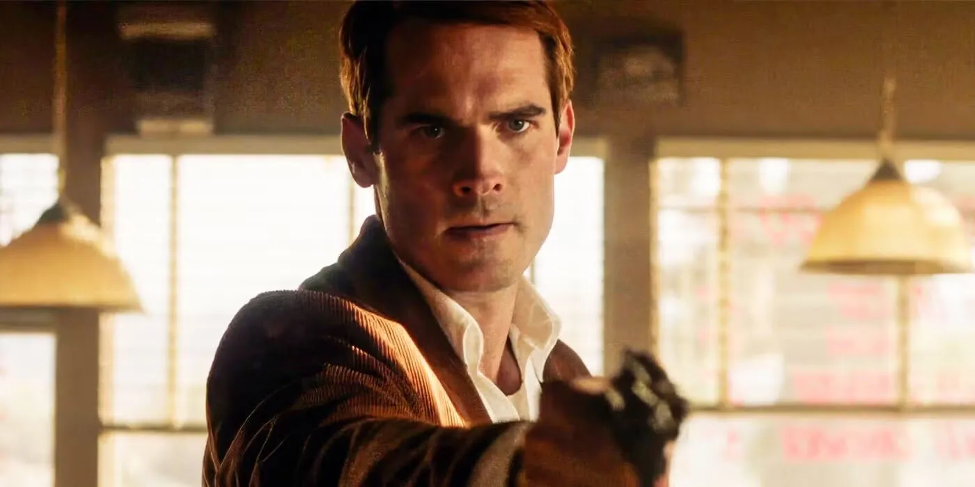 Jim Cummings aims a gun in The Last Stop in Yuma County.