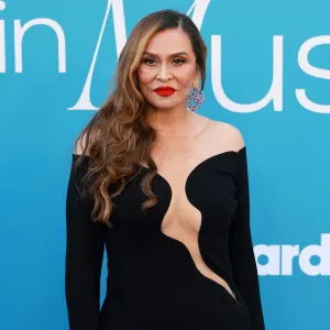 Tina Knowles Has Breast Cancer