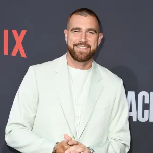Travis Kelce Recalls Watching Adorable Easter Egg Hunt With Nieces