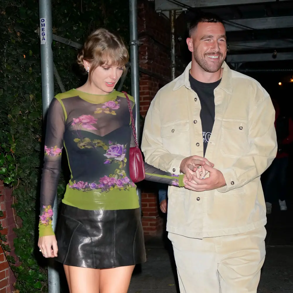 Travis Kelce Shuts Down False Claims Spread About Him Online Taylor Swift