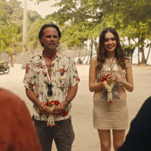Us Explains Those White Lotus Feud Rumors Specifically Between Walton Goggins and Aimee Lou Wood