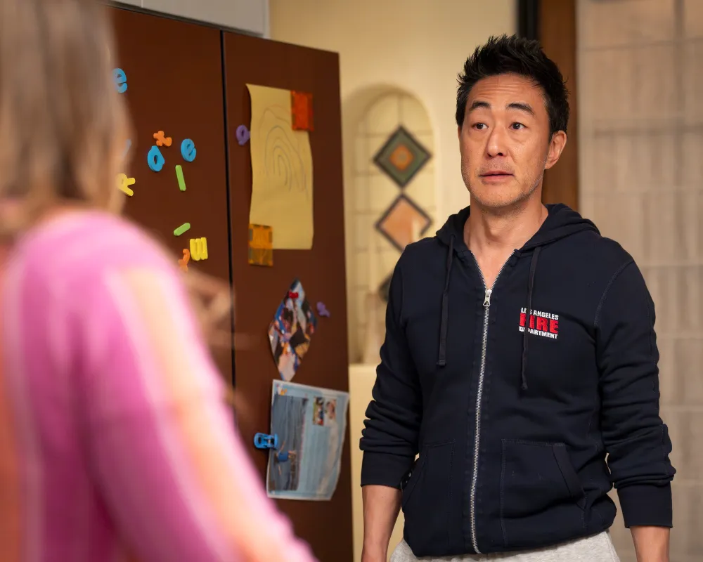 Which 911 Stars Are And Aren't Returning for Season 9 After Death