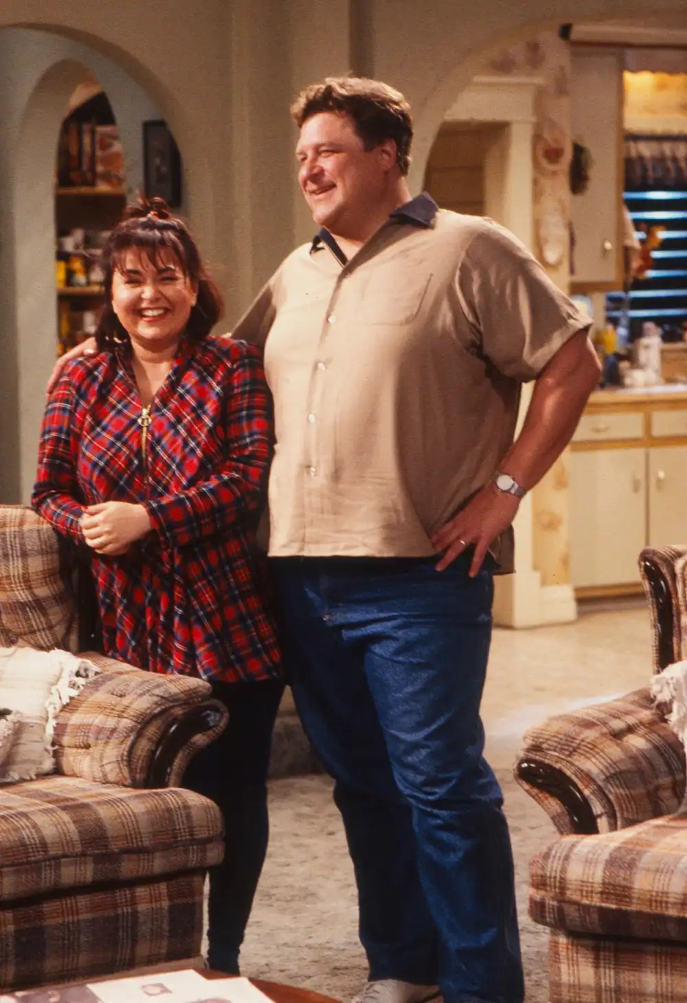 Which Roseanne Characters Are &mdash; and Aren t &mdash; Returning for the Final Season of The Conners 