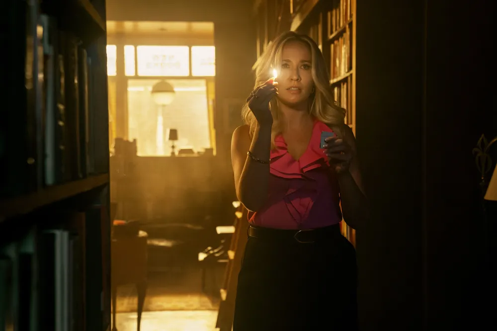 You Series Finale Ending Explained