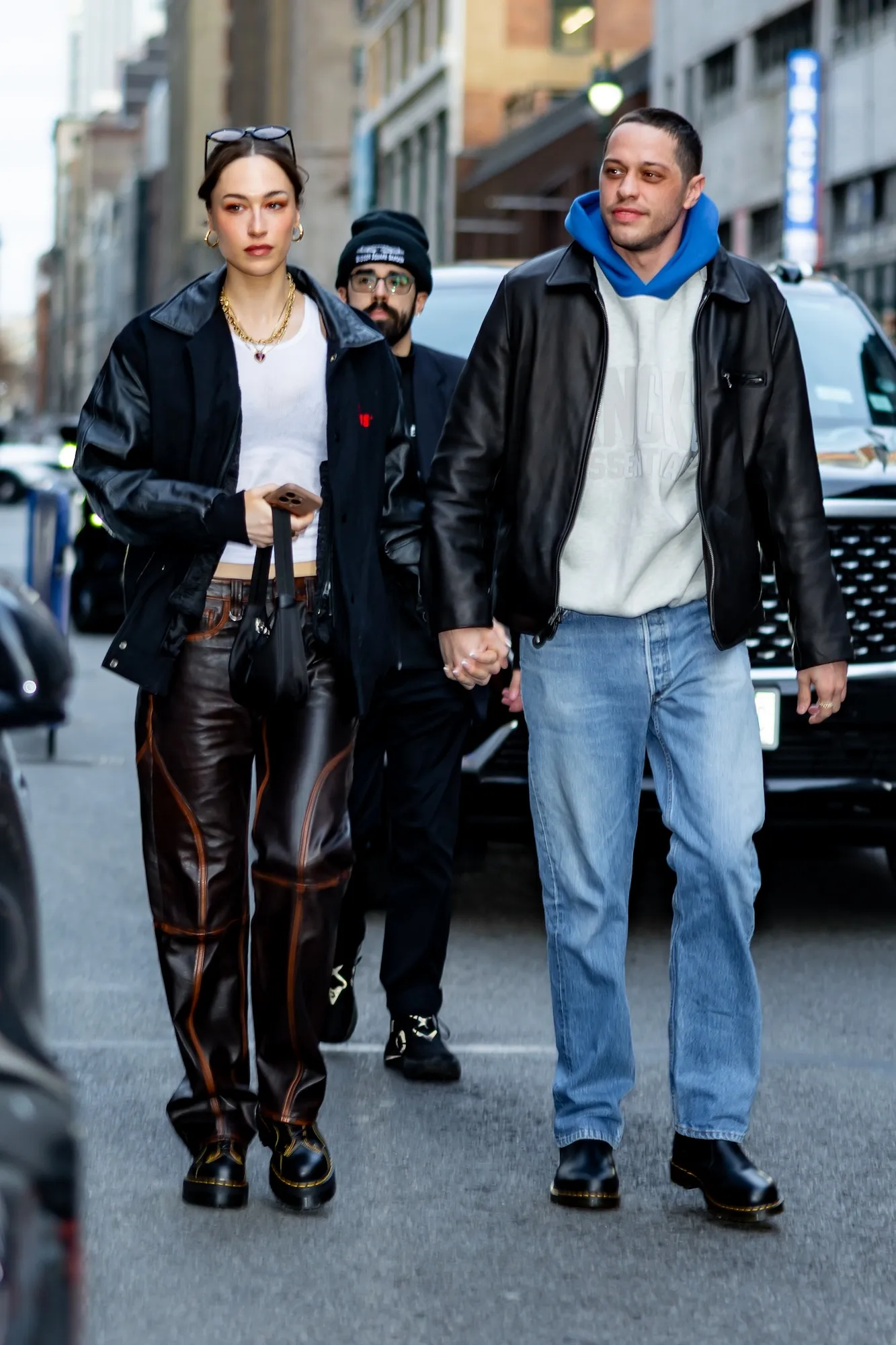 Pete Davidson and Elsie Hewitt Enjoy Courtside Date Night at Knicks Game