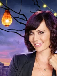 Bailee Madison, Catherine Bell and James Denton in "Good Witch Halloween."