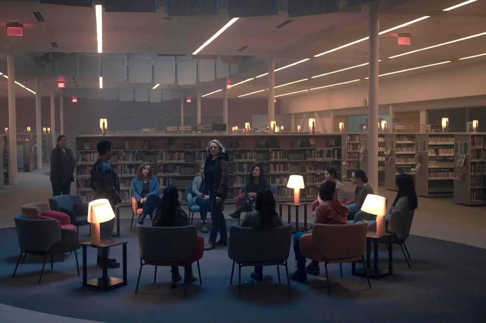 The Handmaids Tale Stars Were not Allowed to Know the Shows Ending and Have not Seen the Finale Yet