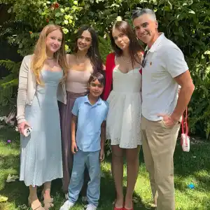Jessica Alba Reunites With Ex Cash Warren to Celebrate Easter as a Family After Their Split