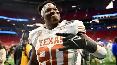 Saints Newcomer Kelvin Banks Jr.'s Baby Son Vomits on TV as Dad Is Drafted