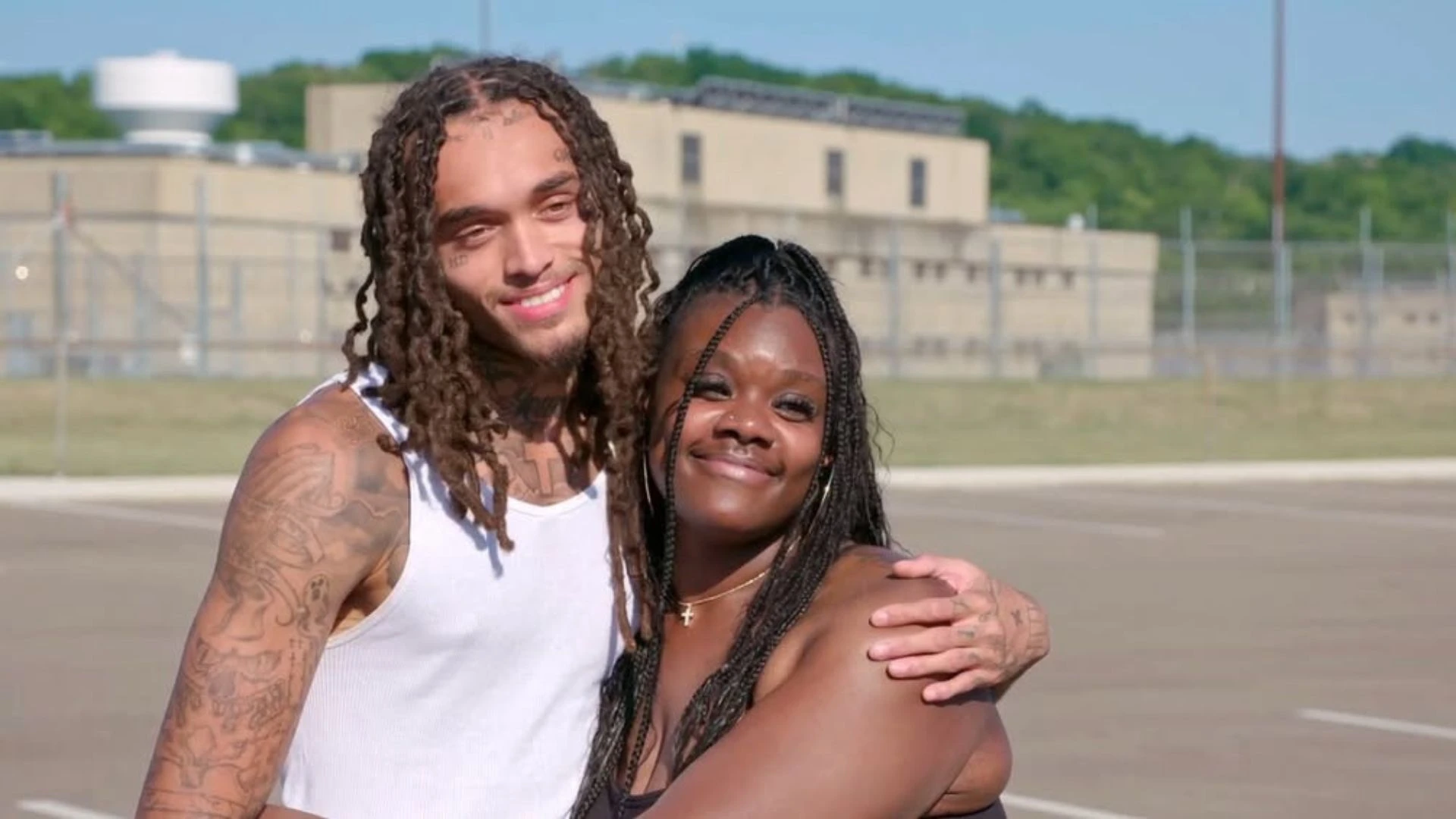 A couple embraces on 'Love After Lockup'