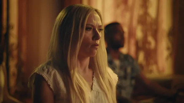 Scarlett Johansson in 'Saturday Night Live' Sketch 'The White POTUS'